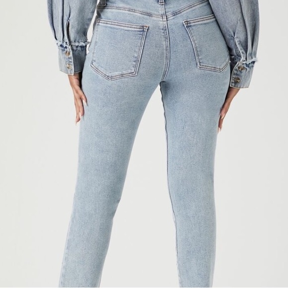 Forever21 Jeans. Size 6. - Picture 4 of 5